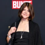 Julia Tewaag, Tochter von Uschi Glas